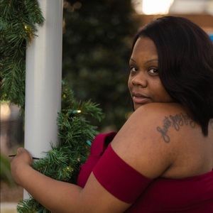 Meet your Posher, Torri